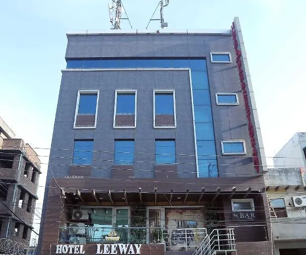 Leeway Hotel